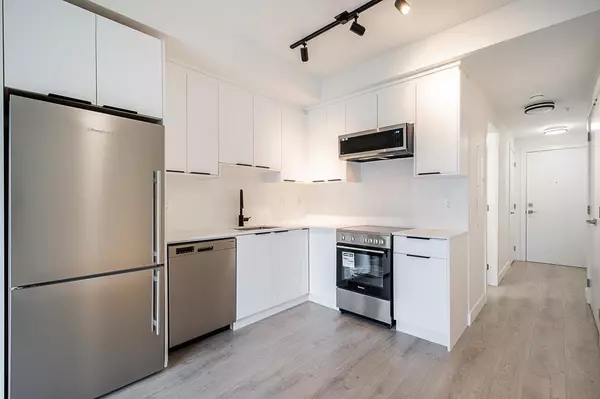 10616 132 ST #214 Surrey, BC V3T 0T3