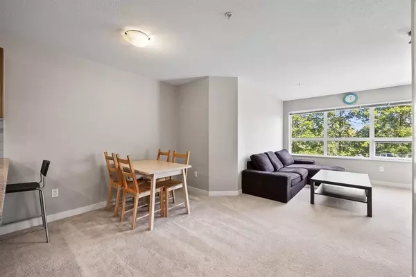 Richmond, BC V6Y 2L6,6800 Eckersley RD #318