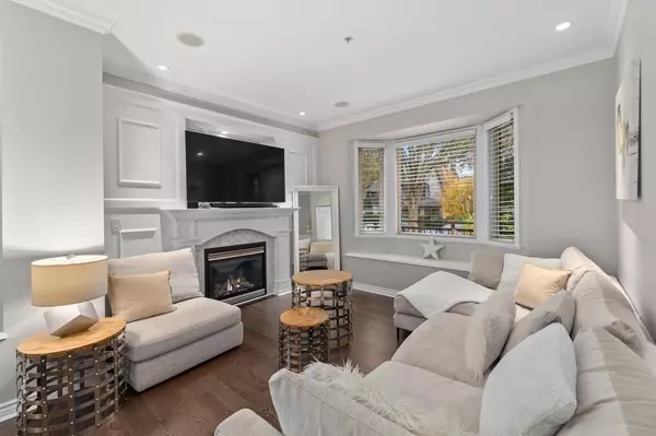 North Vancouver, BC V7K 2G4,3135 Sunnyhurst RD