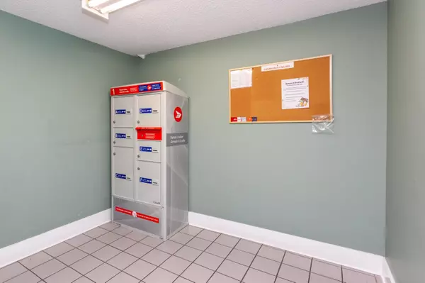 Surrey, BC V3T 5M3,9644 134 ST #306