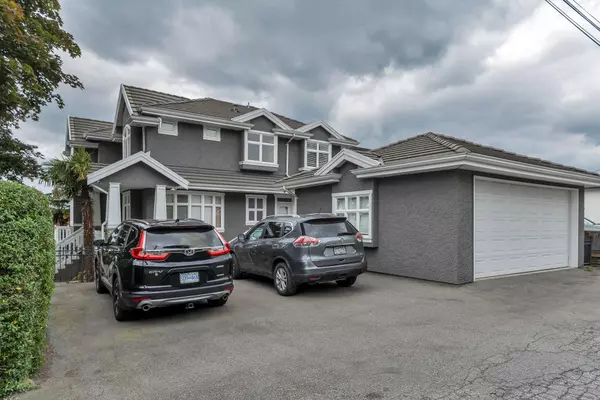 7205 Union ST Burnaby, BC V5A 1J1