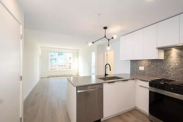 Langley, BC V2Y 3X8,7936 206 ST #423