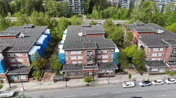 Port Moody, BC V3H 0B1,3250 St Johns ST #403