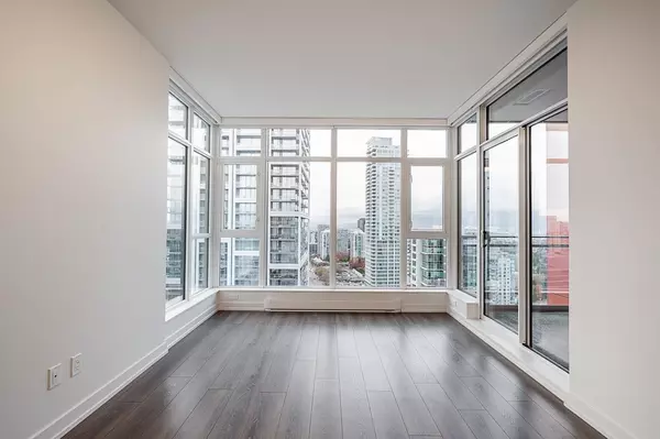 Burnaby, BC V5H 0E9,4688 Kingsway #2802