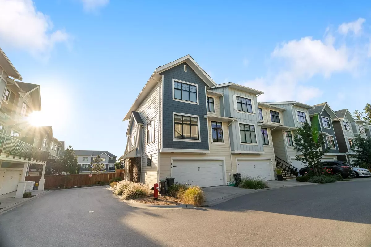 Langley, BC V2Y 4J6,20327 72b AVE #17