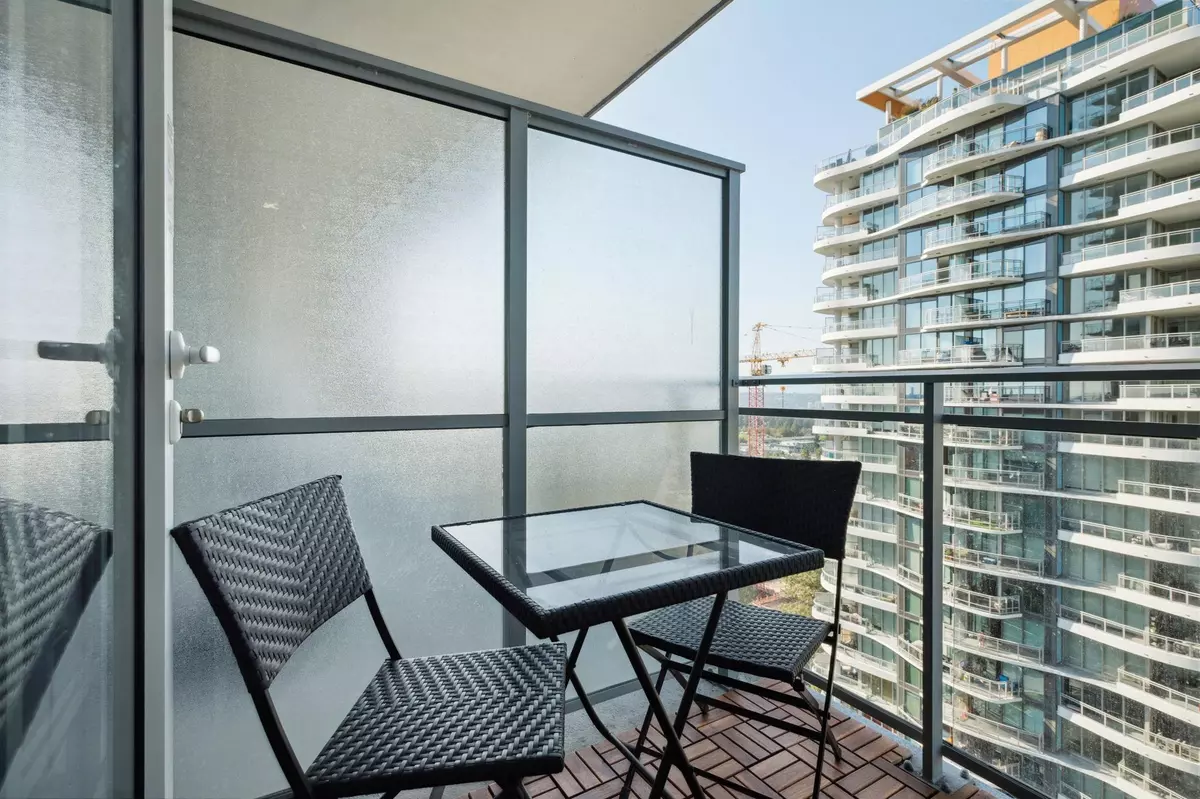 Surrey, BC V3T 0M4,13308 Central AVE #1813