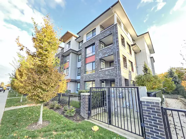 Port Coquitlam, BC V3B 0T3,2160 Grant AVE #207