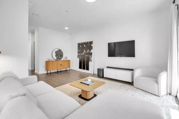 1818 Harbour ST #11, Port Coquitlam, BC V3C 0E8