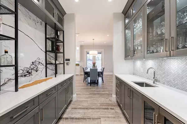 21795 86a AVE Langley, BC V1M 3S7