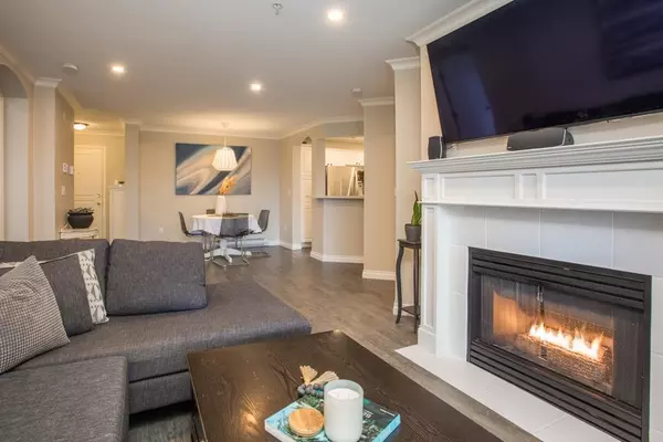 Delta, BC V4K 5B5,4770 52a ST #212