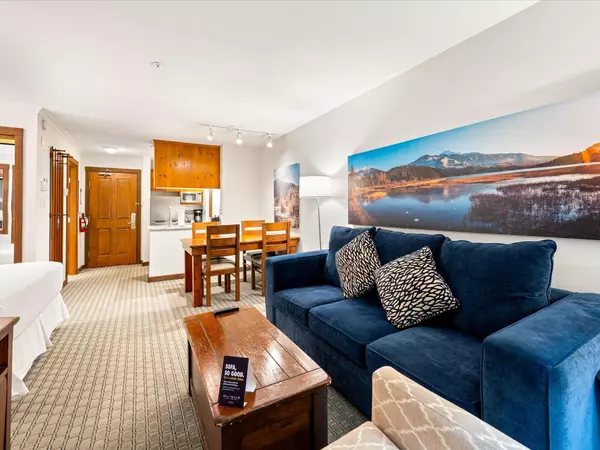 Whistler, BC V8E 1E2,4899 Painted Cliff RD #422