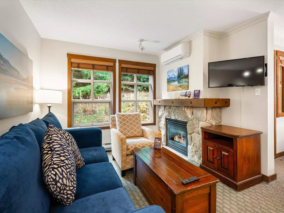 Whistler, BC V8E 1E2,4899 Painted Cliff RD #422