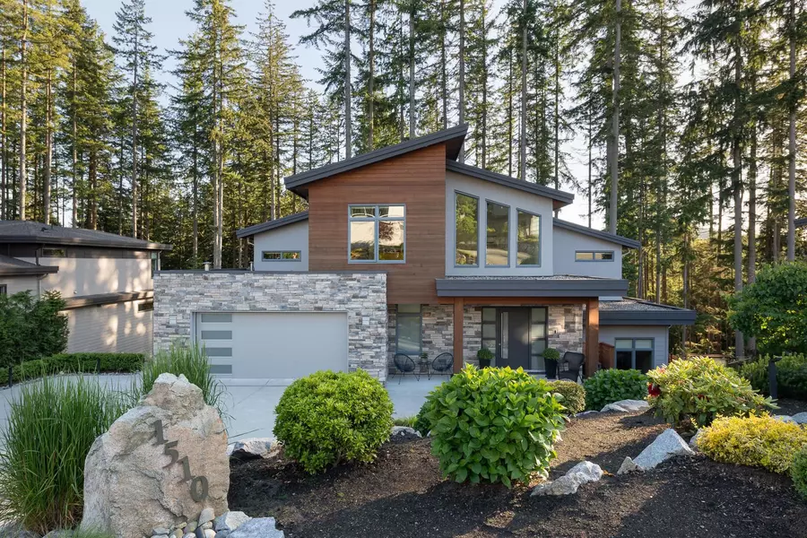 1510 Crystal Creek DR, Anmore, BC V3H 0A3