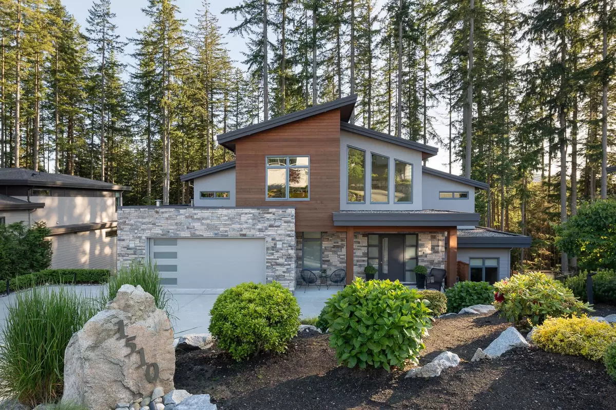 Anmore, BC V3H 0A3,1510 Crystal Creek DR