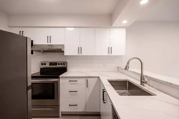 Vancouver, BC V5L 1Z3,1615 Frances ST #203