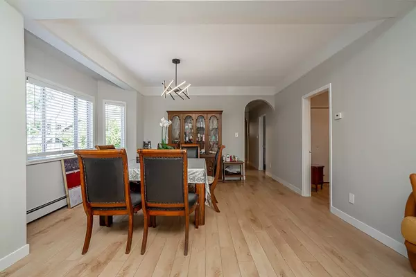 Vancouver, BC V6K 1X4,3099 W 6th AVE