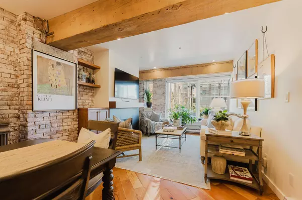 Vancouver, BC V6B 2S2,1178 Hamilton ST #210