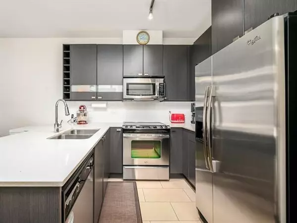 Langley, BC V3A 0G4,5655 210a ST #402