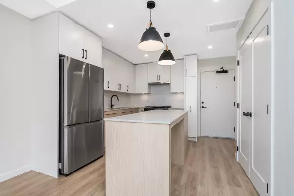 27215 Aldergrove Town Centre DR #401 Langley, BC V4W 0E3