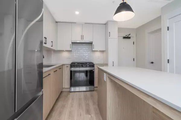 27215 Aldergrove Town Centre DR #401 Langley, BC V4W 0E3