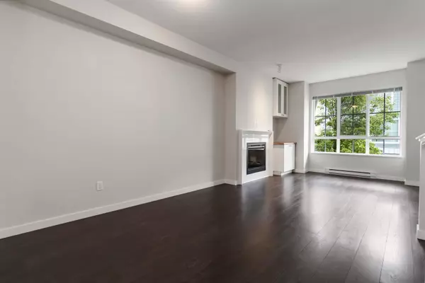 Ladner, BC V4K 0C3,5510 Admiral WAY #59