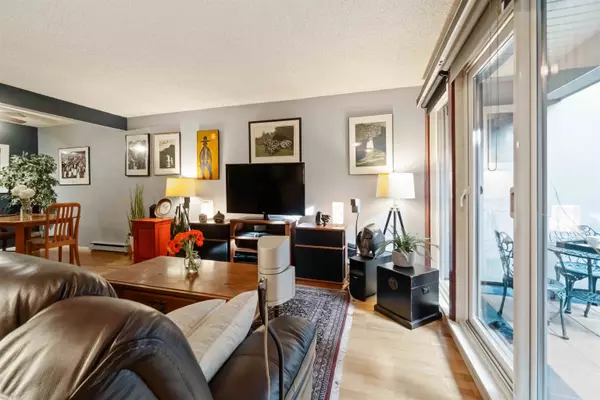 1305 W 8th AVE, Vancouver, BC V6H 3W4