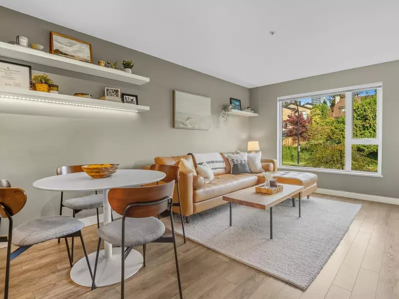 221 E 3rd ST #208, North Vancouver, BC V7L 0C1