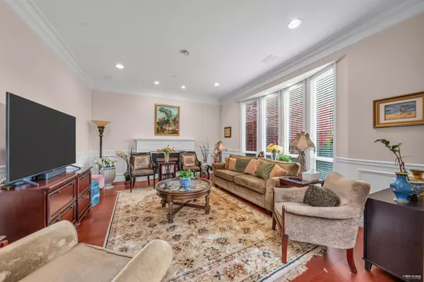 Vancouver, BC V6M 2L5,1285 W 47th AVE