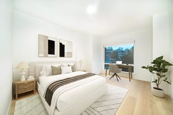 Vancouver, BC V5Z 2Z7,5212 Cambie ST #108