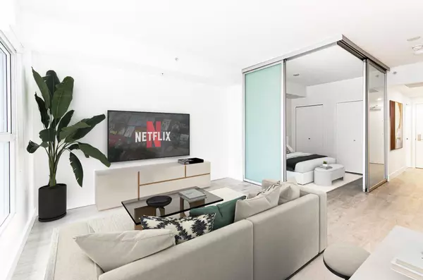 Vancouver, BC V5R 5G8,2435 Kingsway ST #208