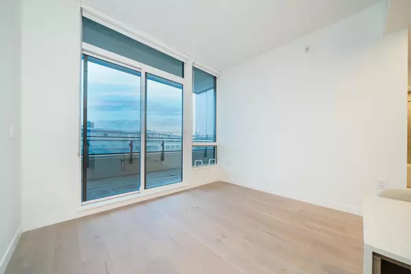 Vancouver, BC V5Z 2Z7,5212 Cambie ST #505