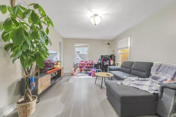 Richmond, BC V7B 1G9,2251 Wellington CRES