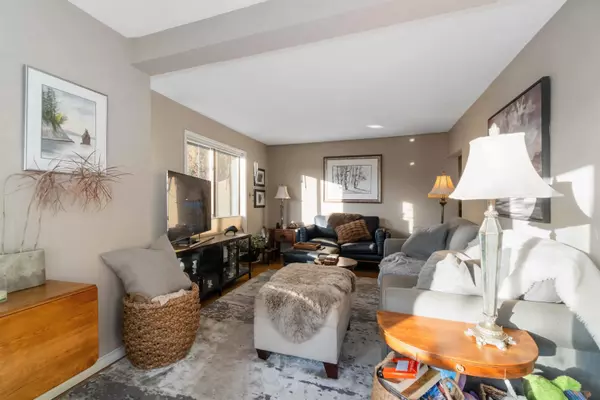 Port Moody, BC V3H 2W7,769 Ioco RD