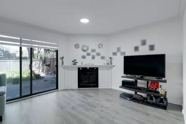 Surrey, BC V3V 1S6,9452 Prince Charles BLVD #252