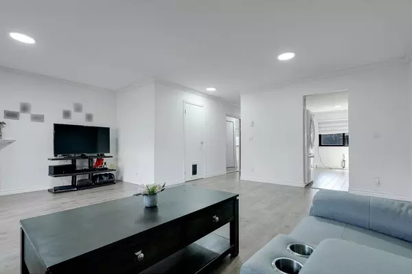 Surrey, BC V3V 1S6,9452 Prince Charles BLVD #252