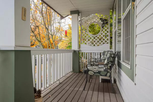 Surrey, BC V3S 9A8,6663 184a ST