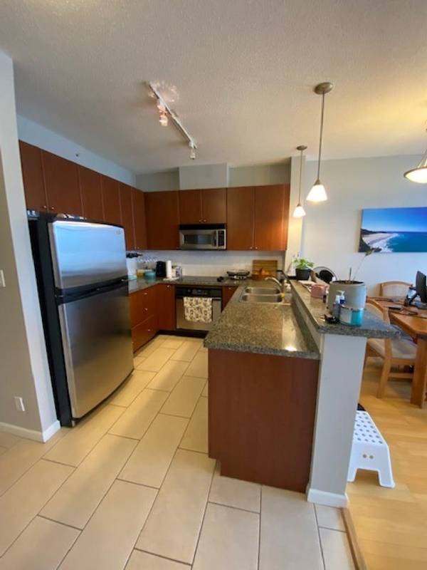 4132 Halifax ST #1705, Burnaby, BC V5A 1L8