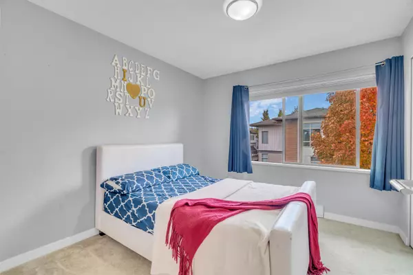 8473 163 ST #8 Surrey, BC V4N 6M7