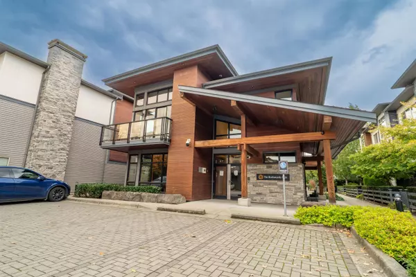 8473 163 ST #8, Surrey, BC V4N 6M7