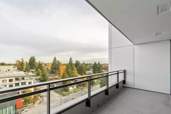 13675 107a AVE #1001 Surrey, BC V3T 0X2