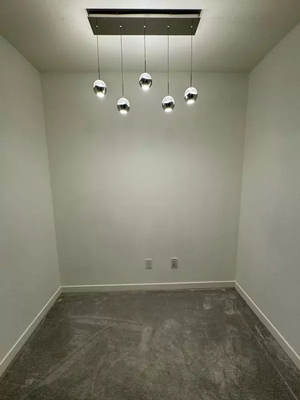 Maple Ridge, BC V2X 8W9,11667 Haney Bypass #406