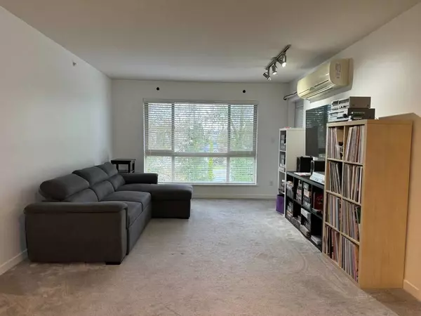 Maple Ridge, BC V2X 8W9,11667 Haney Bypass #406