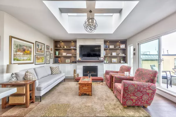 Vancouver, BC V6H 1B7,1251 W 7th AVE