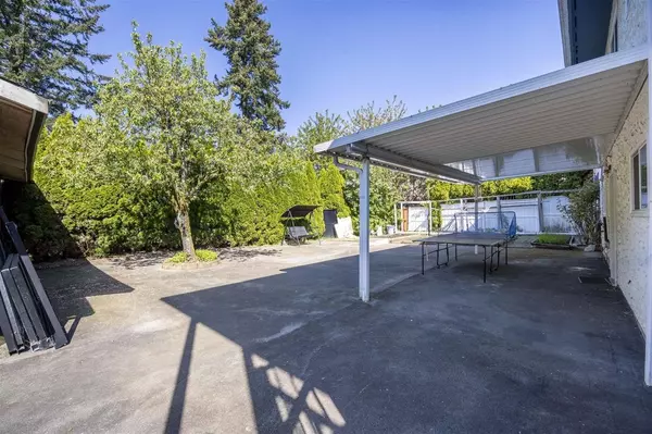 Surrey, BC V3T 3M5,9923 Semiahmoo RD