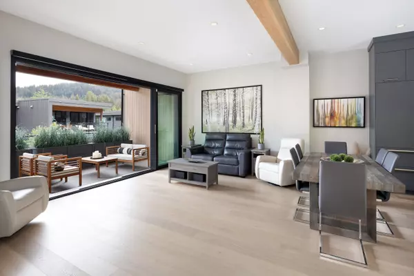 Whistler, BC V8E 1N6,1350 Cloudburst DR #8