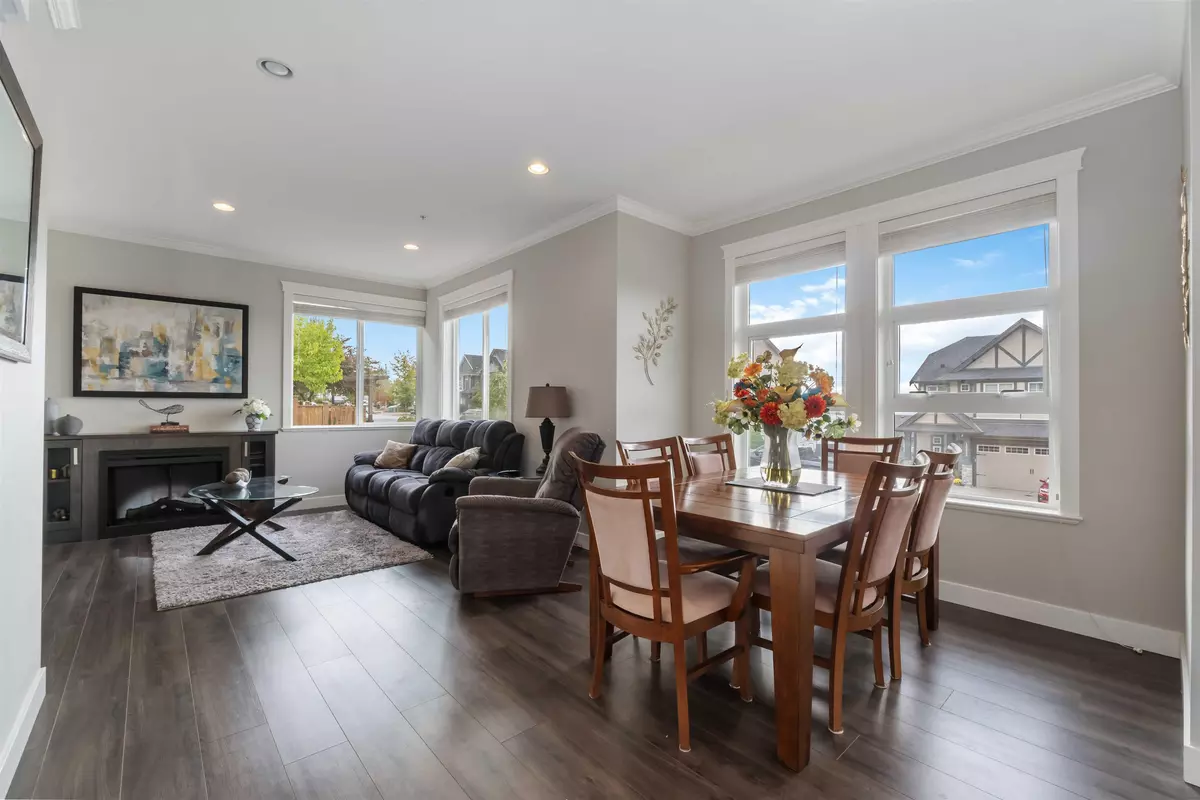 Maple Ridge, BC V2W 0J4,10480 248 ST #17