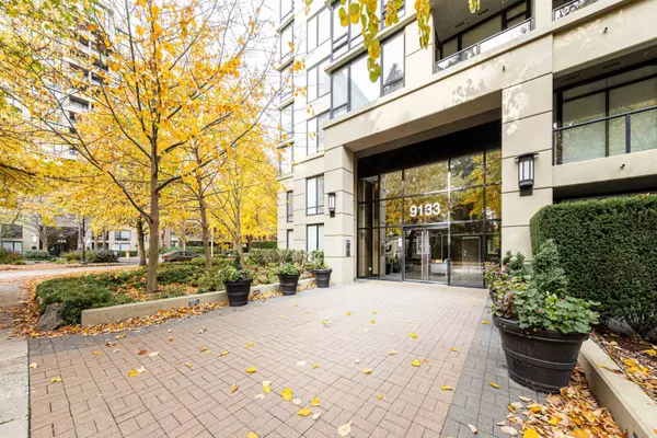 Richmond, BC V6Y 4J9,9133 Hemlock DR #705