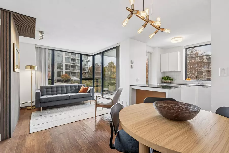 151 W 2nd ST #605, North Vancouver, BC V7M 3P1