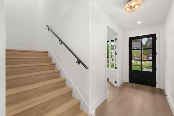 Maple Ridge, BC V4R 2R7,12868 Sheldrake CT