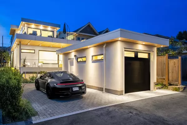 1236 Duchess AVE, West Vancouver, BC V7T 1H4